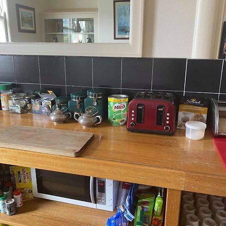 הובארט Edinburgh Gallery Bed & Breakfast מראה חיצוני תמונה