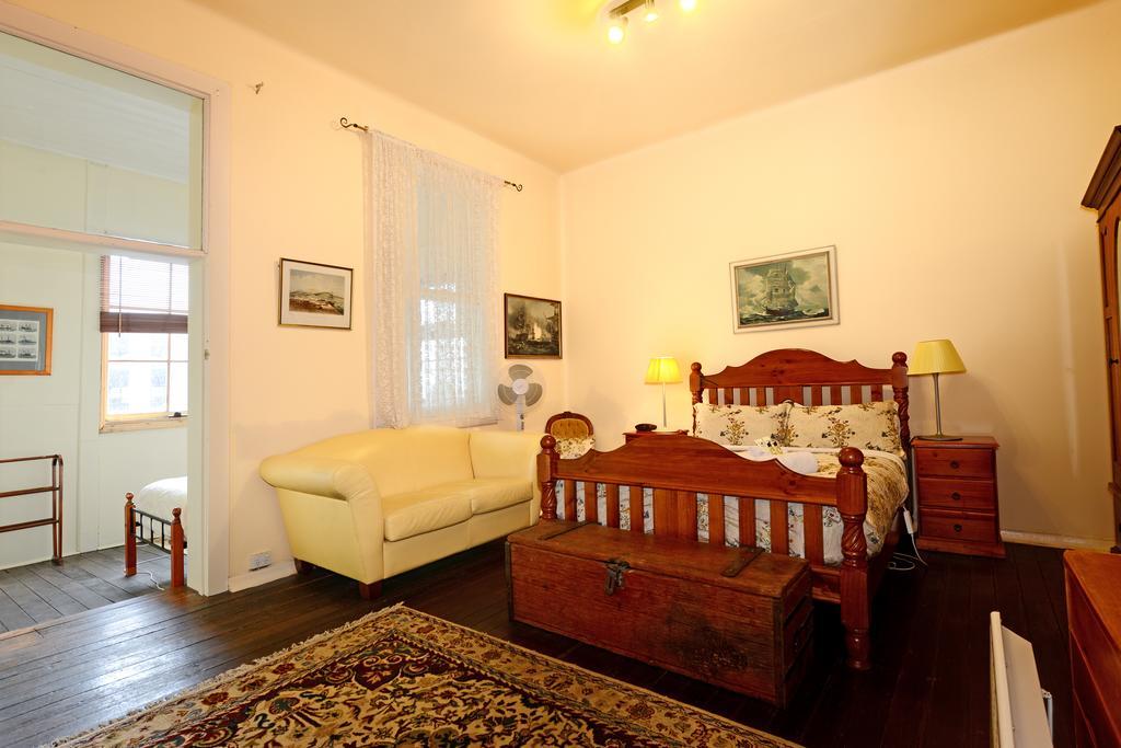 הובארט Edinburgh Gallery Bed & Breakfast מראה חיצוני תמונה