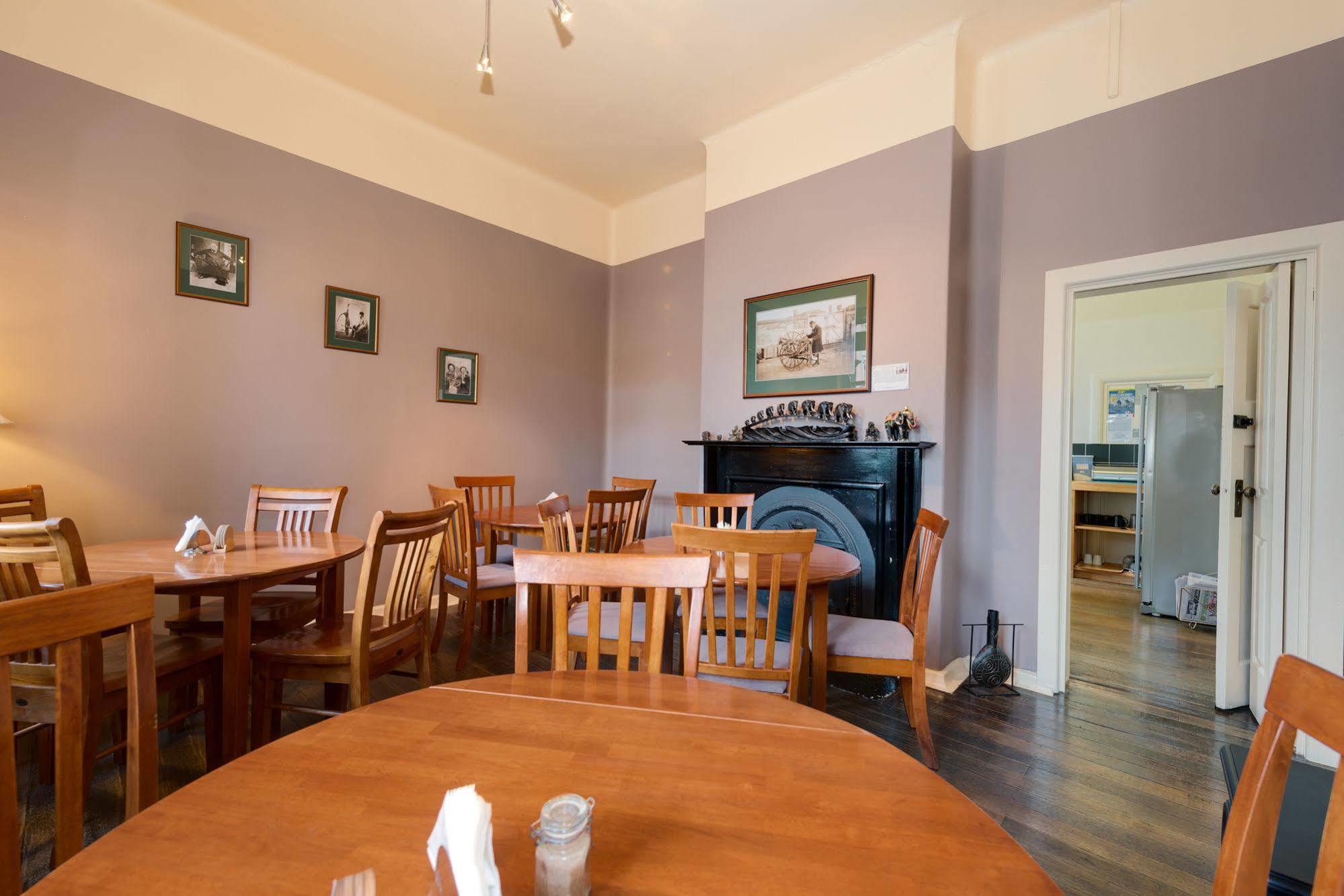 הובארט Edinburgh Gallery Bed & Breakfast מראה חיצוני תמונה