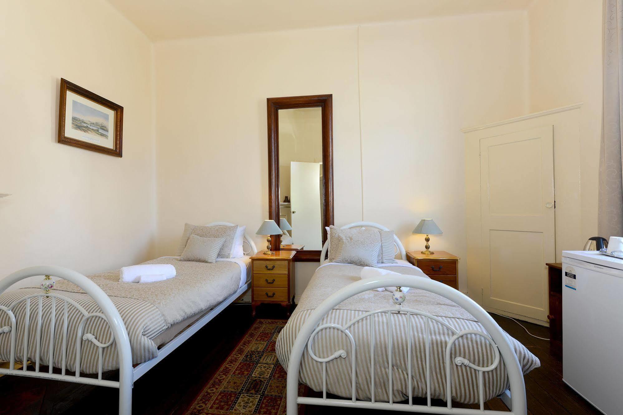 הובארט Edinburgh Gallery Bed & Breakfast מראה חיצוני תמונה