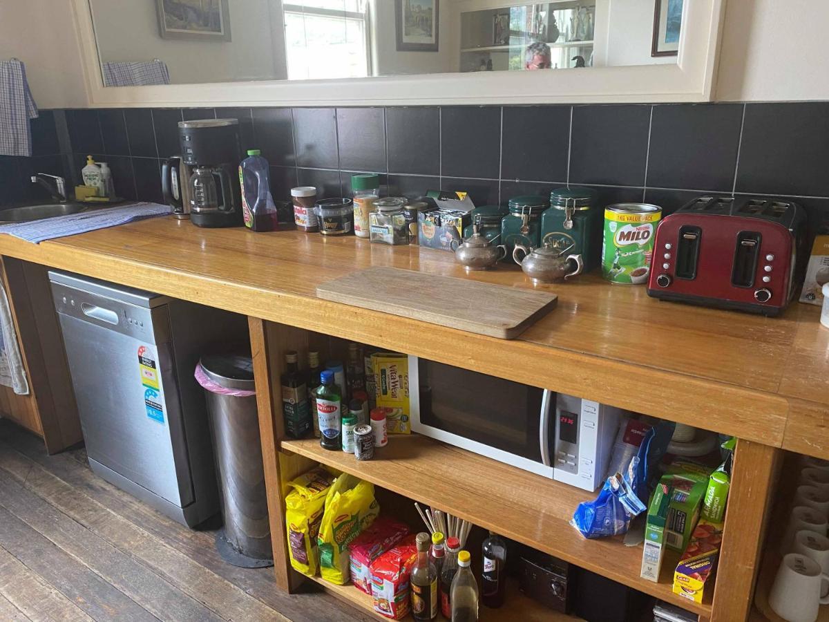 הובארט Edinburgh Gallery Bed & Breakfast מראה חיצוני תמונה
